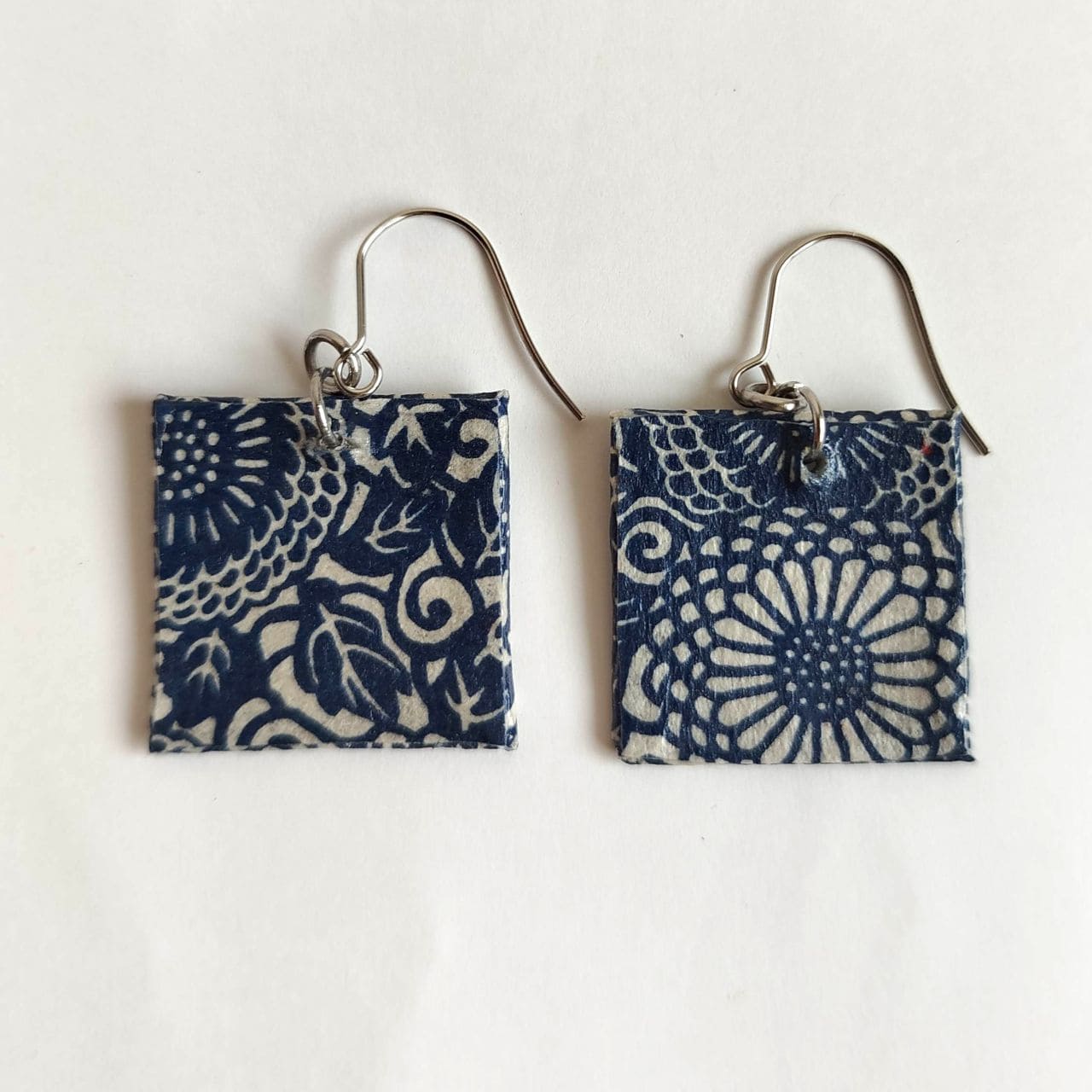 Square Washi Earrings- Chrysanthemum - Image 3