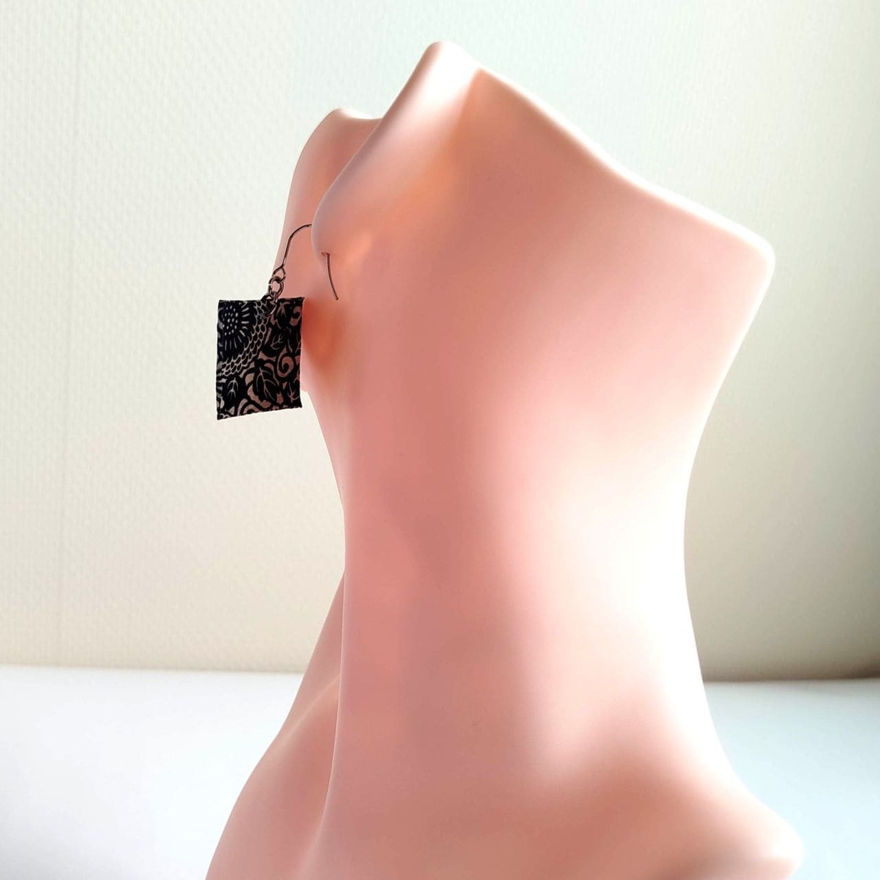 Square Washi Earrings- Chrysanthemum - Image 10