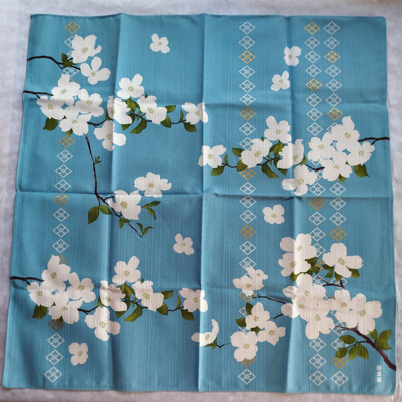 hanamizuki dogwood furoshiki Japanese wrapping cloth blue