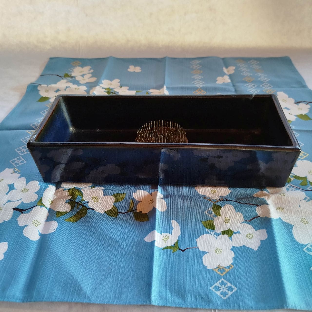 hanamizuki dogwood furoshiki Japanese wrapping cloth blue