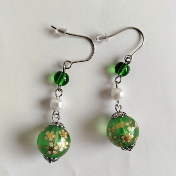 Sakura trio Earrings -lightgreen
